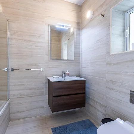 アパート The Hillside